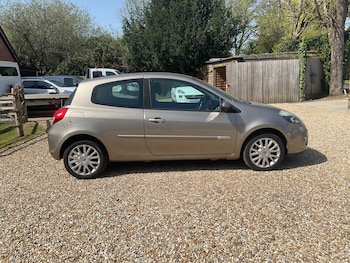 Used Renault Clio 2010 for sale - 78163180: Photo