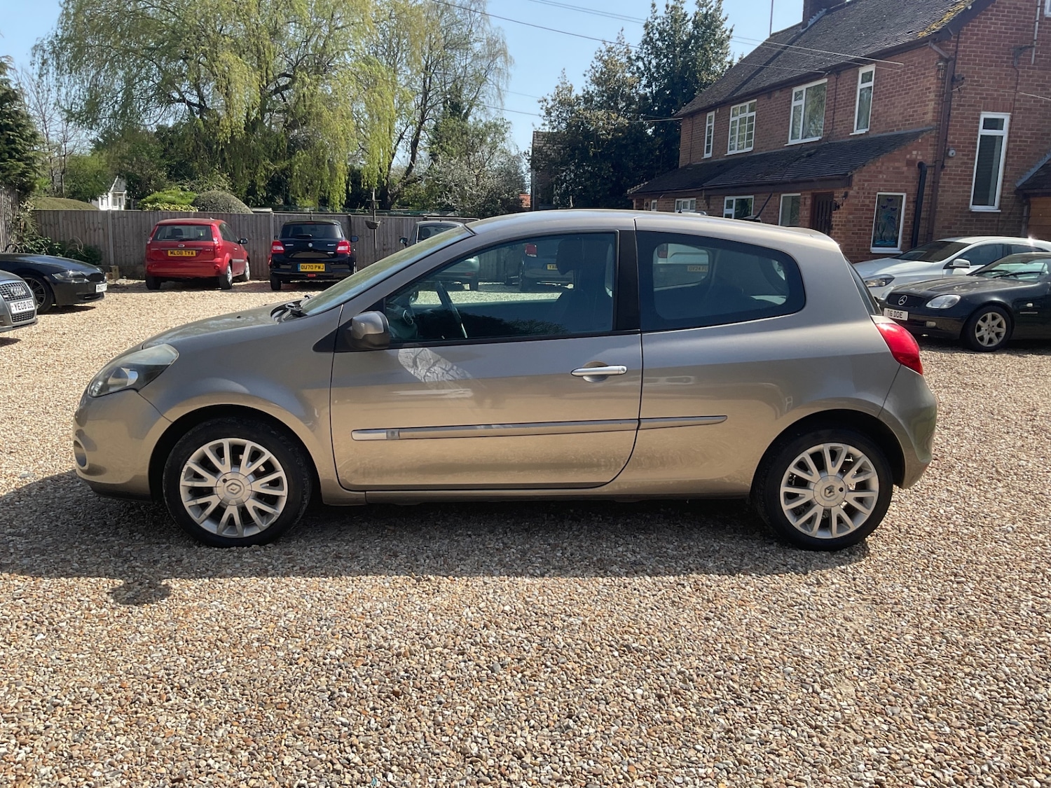 Used Renault Clio 2010 for sale - 78163180: Photo 8