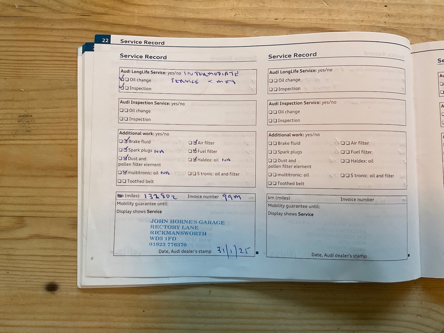 Used Audi A4 2010 for sale - 76426292: Photo 23