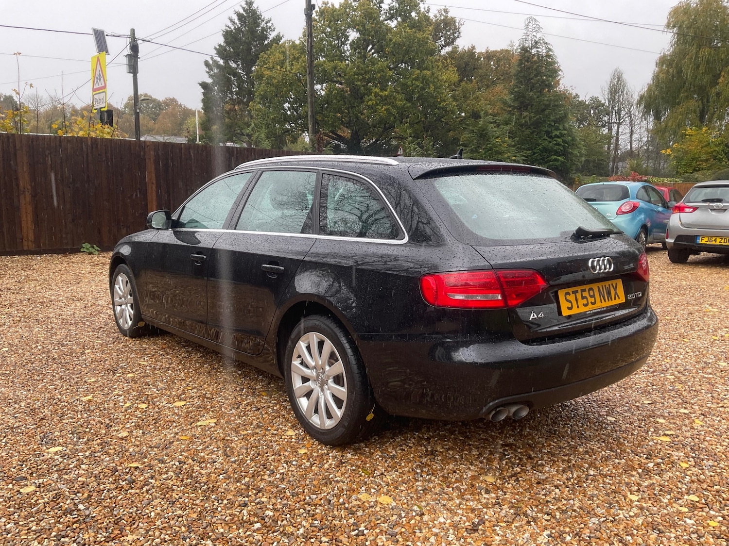 Used Audi A4 2010 for sale - 76426292: Photo 7