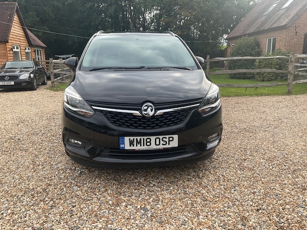 Used Vauxhall Zafira 2018 for sale - 76078917: Photo 3