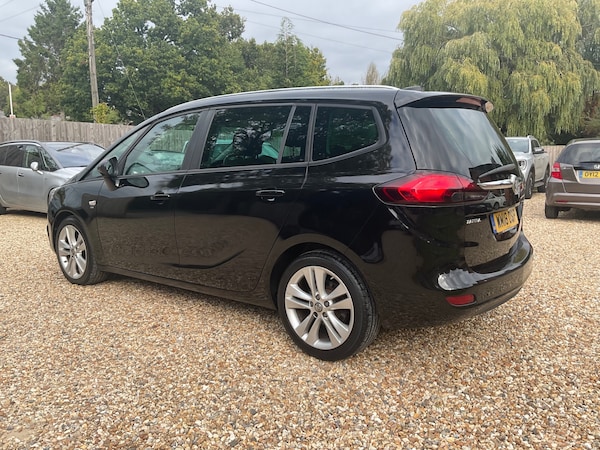 Used Vauxhall Zafira 2018 for sale - 76078917: Photo 6