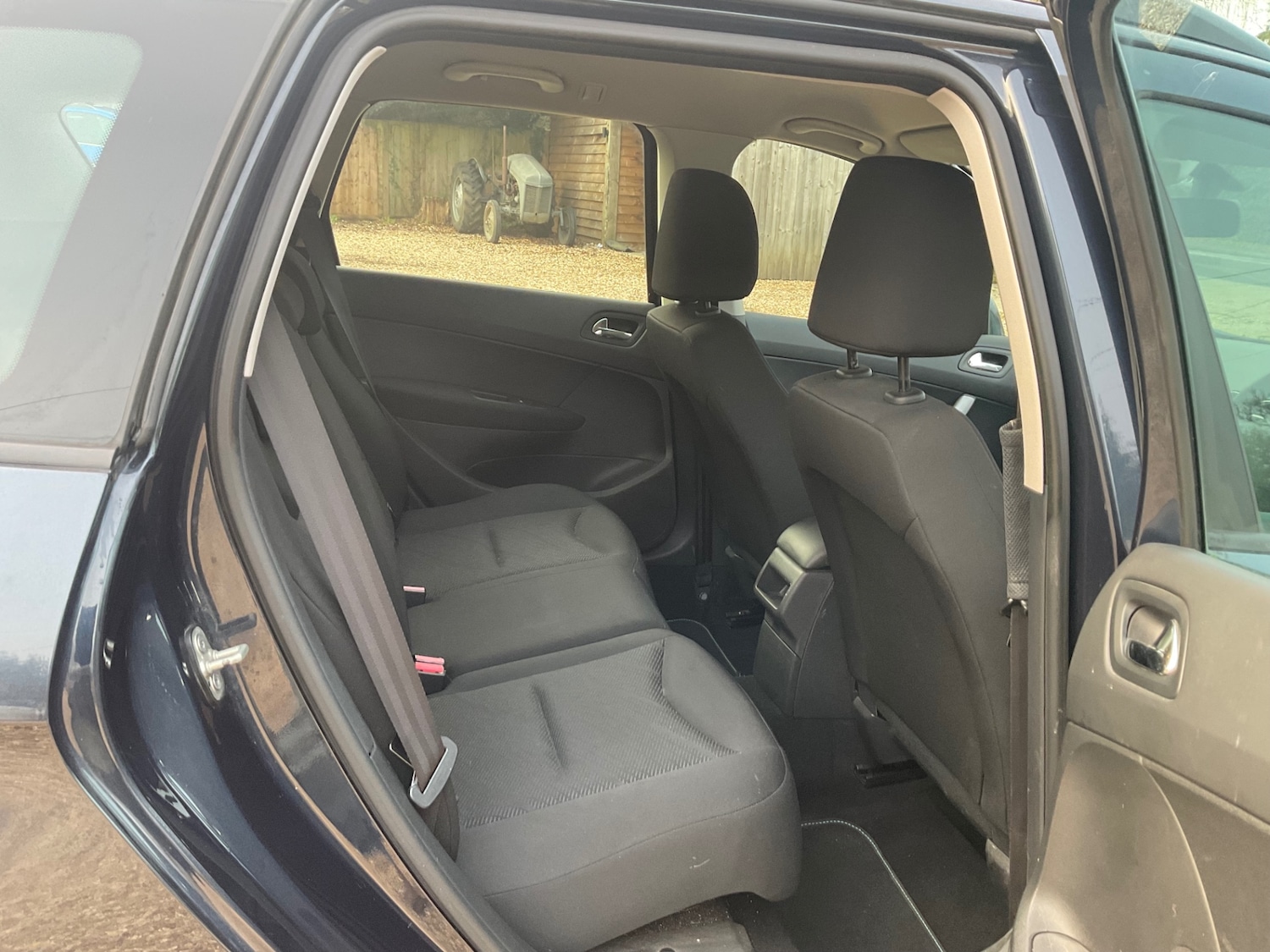 Used Peugeot 308 2013 for sale - 77078075: Photo 11