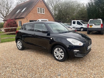 Used Suzuki Swift 2020 for sale - 78122813: Photo