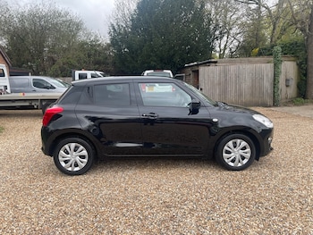 Used Suzuki Swift 2020 for sale - 78122813: Photo