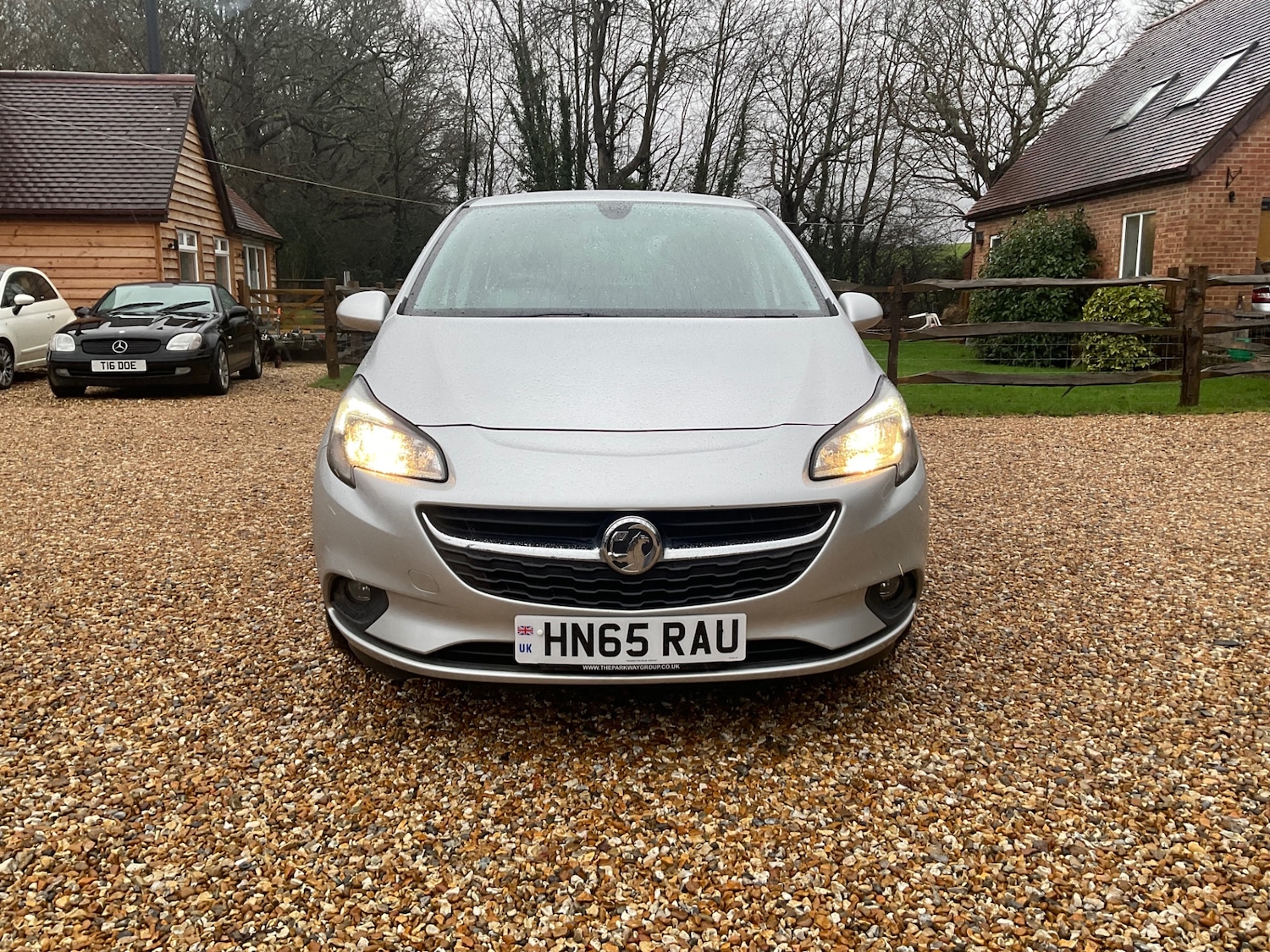 Used Vauxhall Corsa 2015 for sale - 77381047: Photo 2