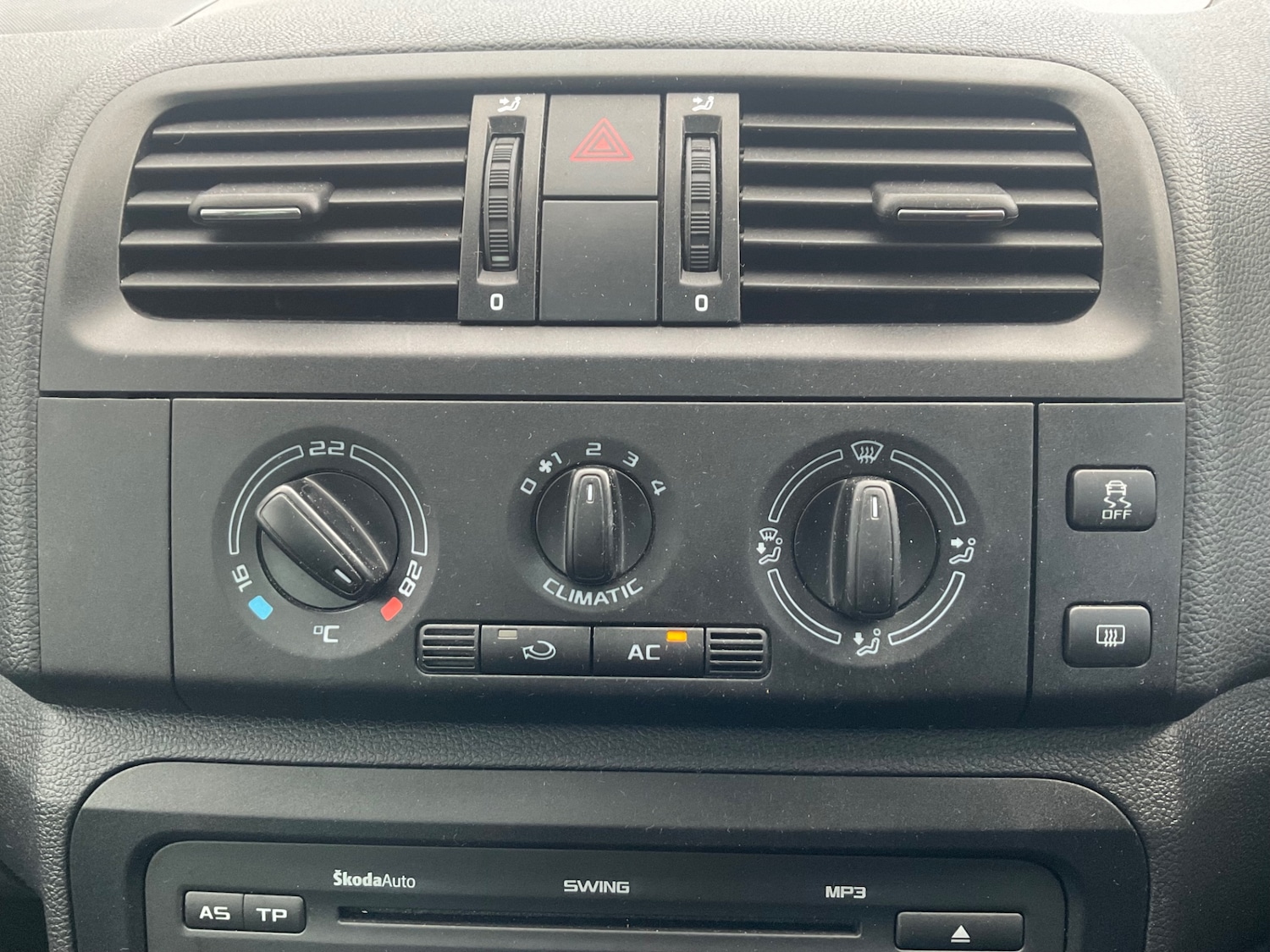 Used Skoda Roomster 2010 for sale - 76681788: Photo 16