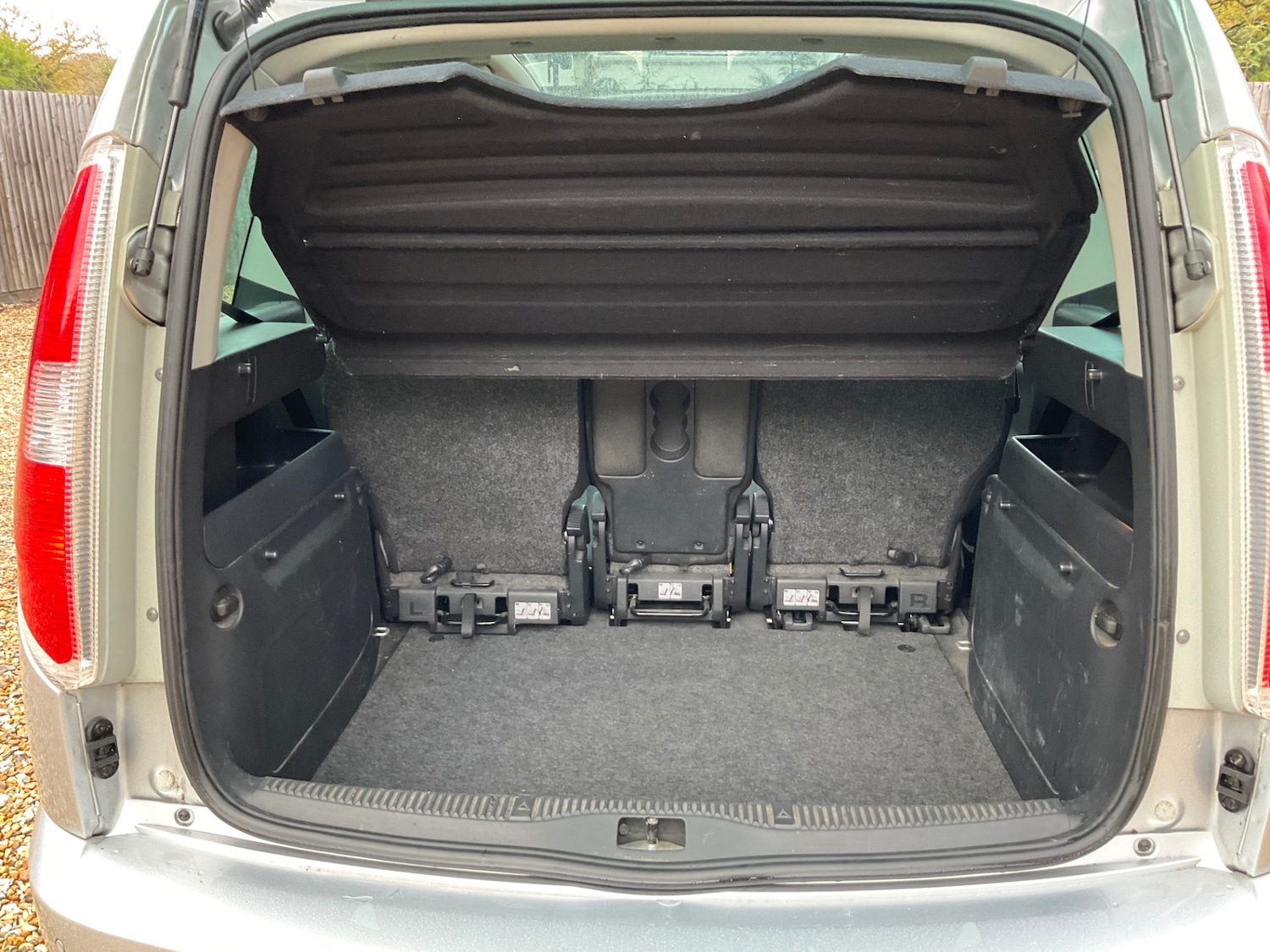 Used Skoda Roomster 2010 for sale - 76681788: Photo 9