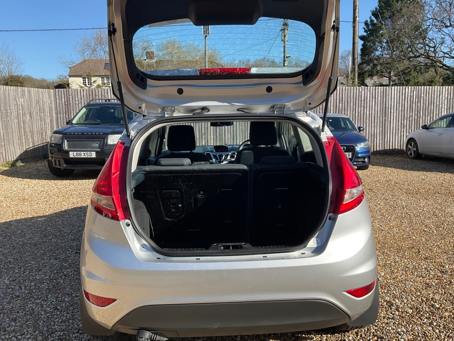 Used Ford Fiesta 2010 for sale - 77888272: Photo 15