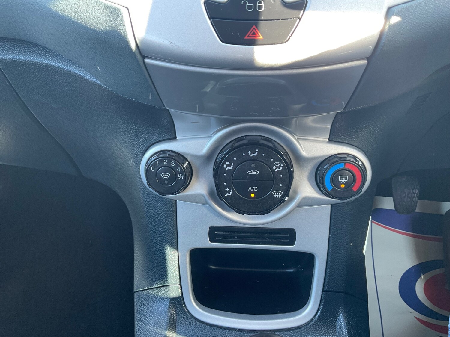 Used Ford Fiesta 2010 for sale - 77888272: Photo 23