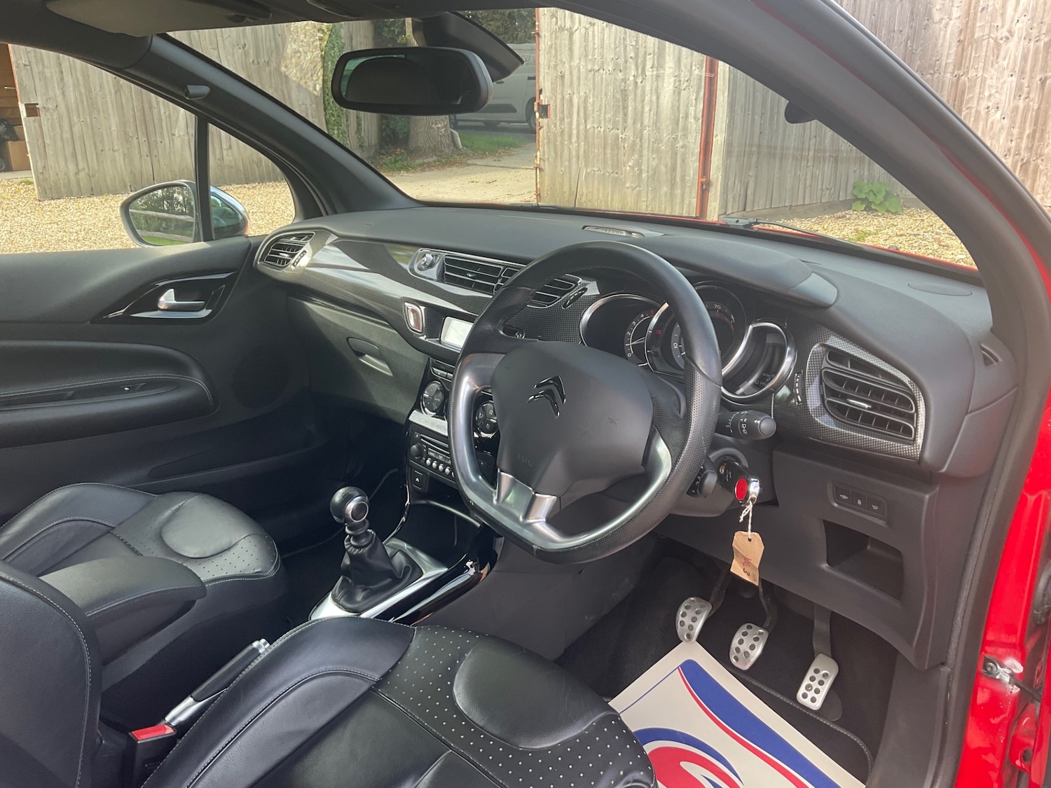 Used Citroen DS3 2013 for sale - 76134581: Photo 15