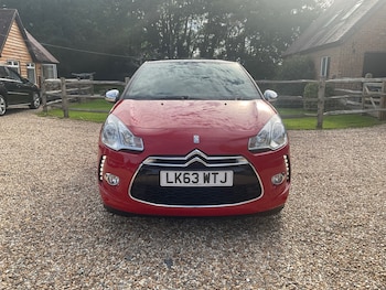 Used Citroen DS3 2013 for sale - 76134581: Photo 2