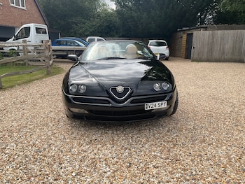 Used Alfa Romeo Spider 2003 for sale - 79045469: Photo