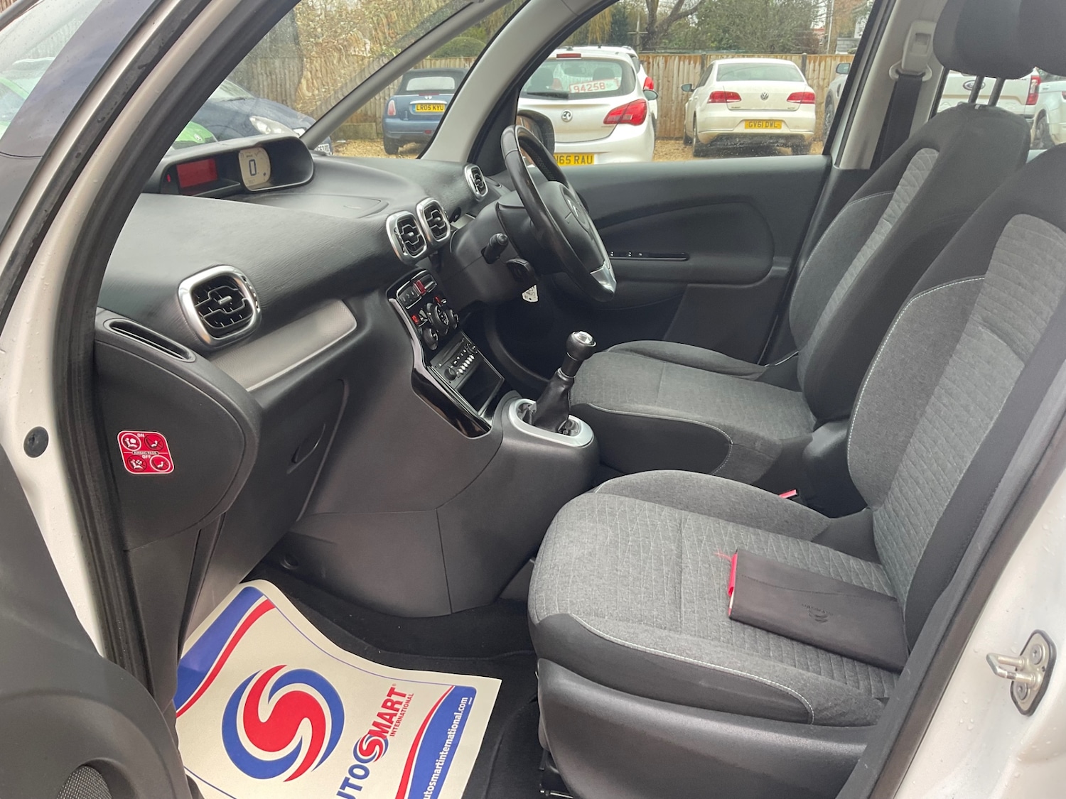 Used Citroen C3 Picasso 2016 for sale - 77543680: Photo 15