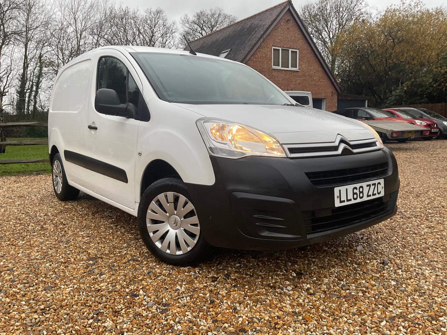 Used Citroen Berlingo 2019 for sale - 76860143: Photo 1