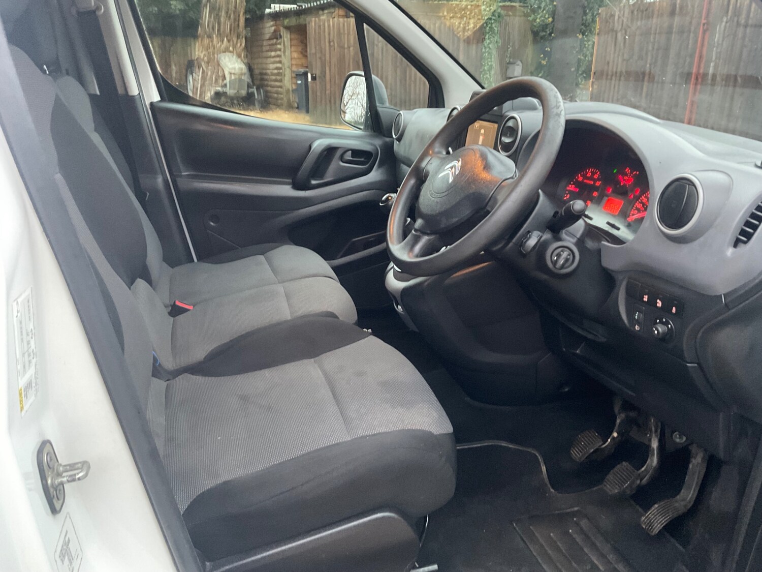 Used Citroen Berlingo 2019 for sale - 76860143: Photo 10