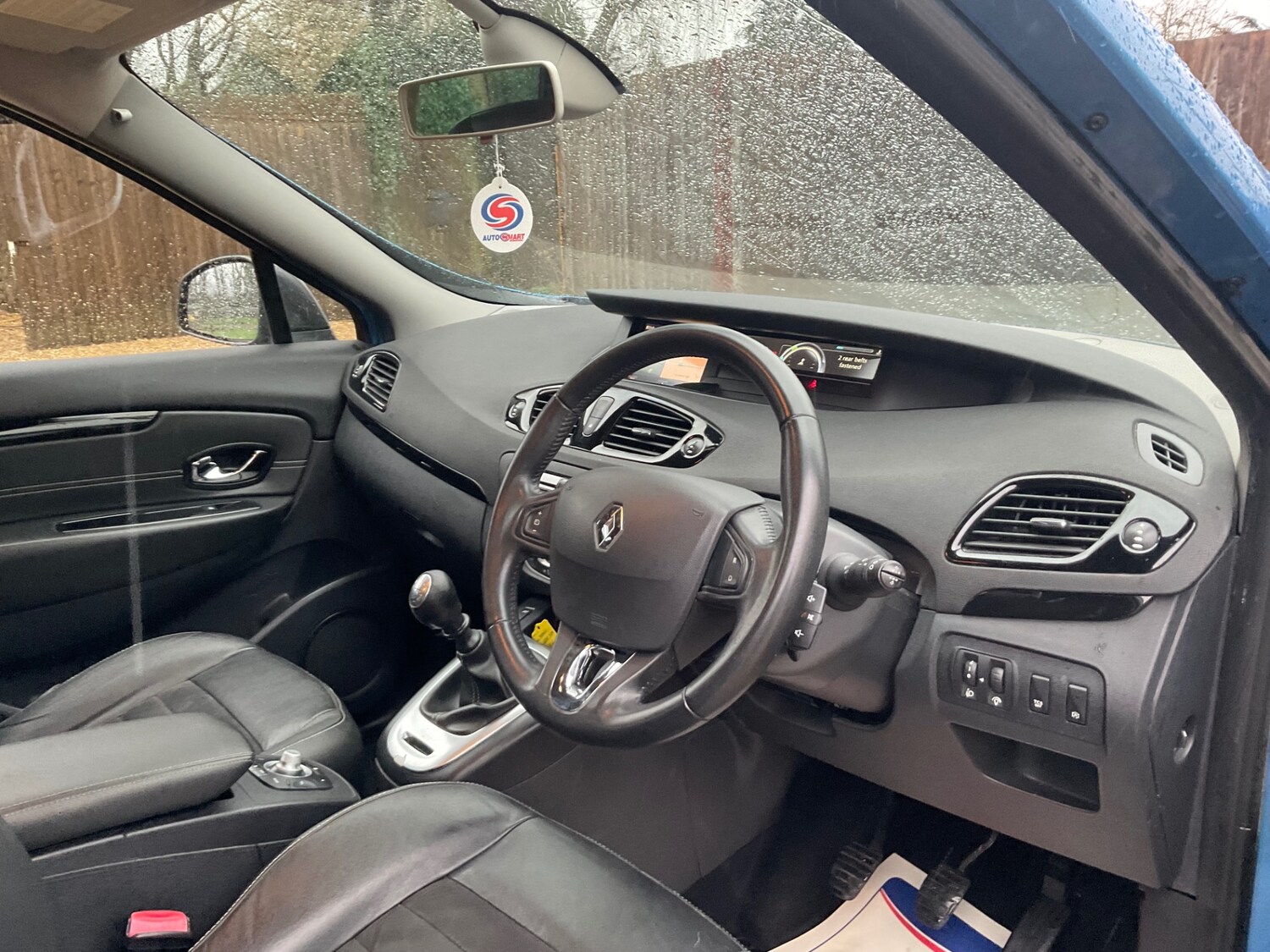 Used Renault Grand Scenic 2014 for sale - 77592548: Photo 17