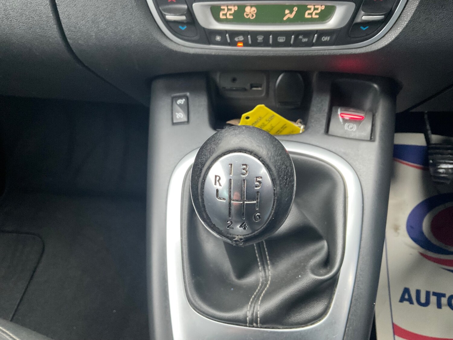 Used Renault Grand Scenic 2014 for sale - 77592548: Photo 19