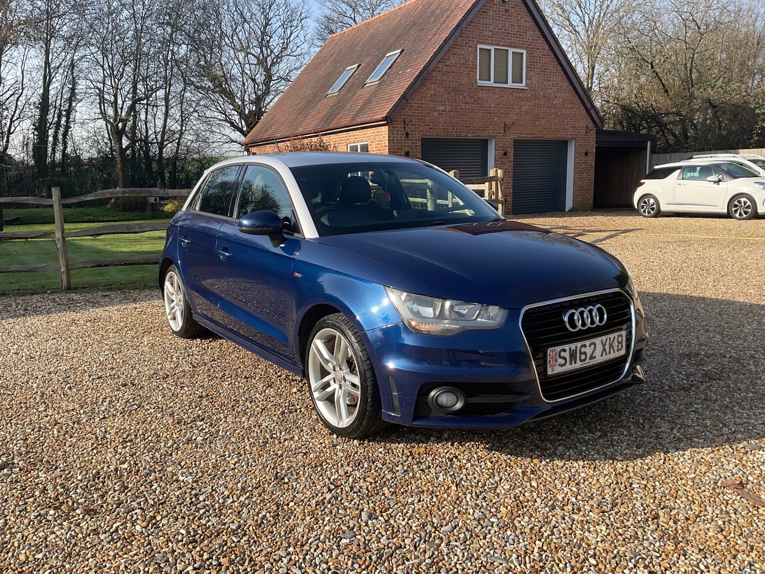 Used Audi A1 2012 for sale - 77759065: Photo 3