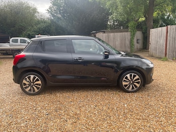 Used Suzuki Swift 2018 for sale - 78597041: Photo
