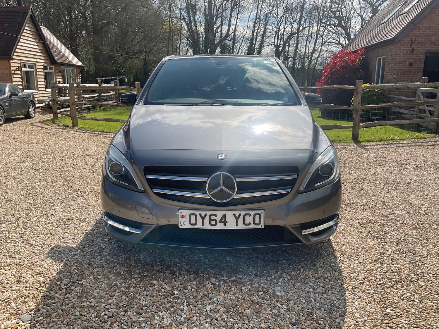 Used Mercedes-Benz B Class 2014 for sale - 78108043: Photo 2