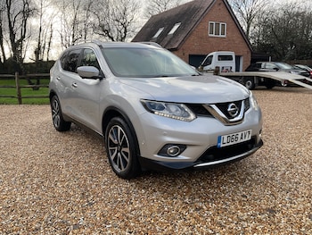 Used Nissan X-Trail 2016 for sale - 77223314: Photo