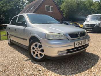 2004 (53) - 1.6i 16V Club 5dr
