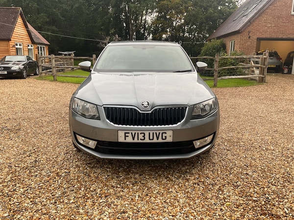 Used Skoda Octavia 2013 for sale - 76088570: Photo 2