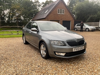 Used Skoda Octavia 2013 for sale - 76088570: Photo 3