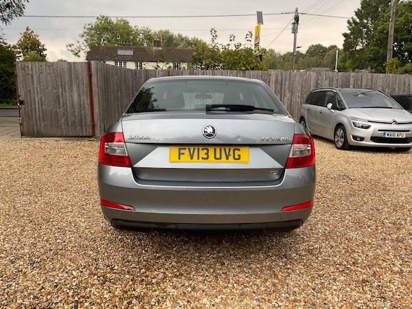 Used Skoda Octavia 2013 for sale - 76088570: Photo 6