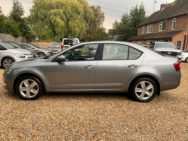 Used Skoda Octavia 2013 for sale - 76088570: Photo 8