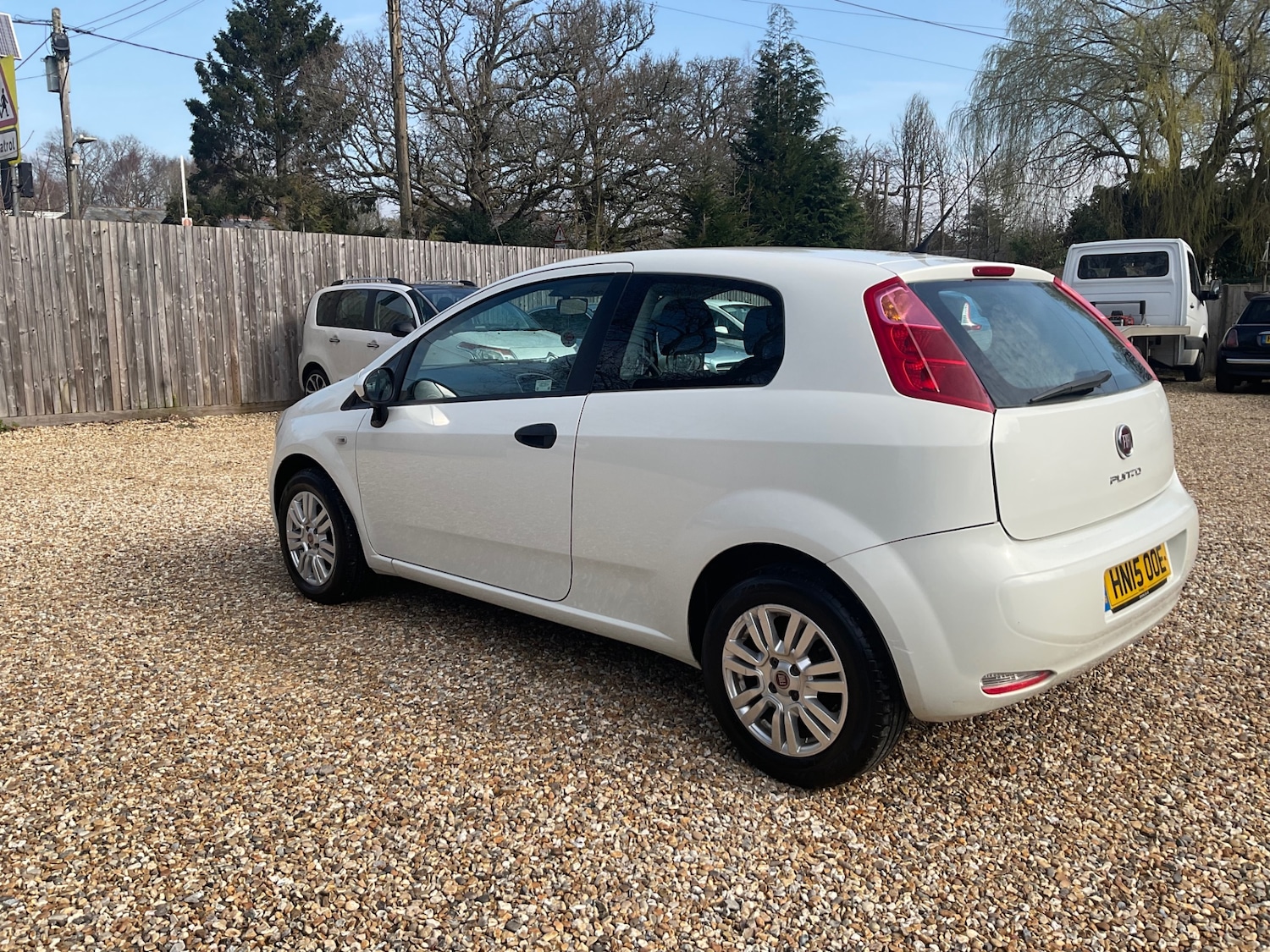 Used Fiat Punto 2015 for sale - 77730221: Photo 7