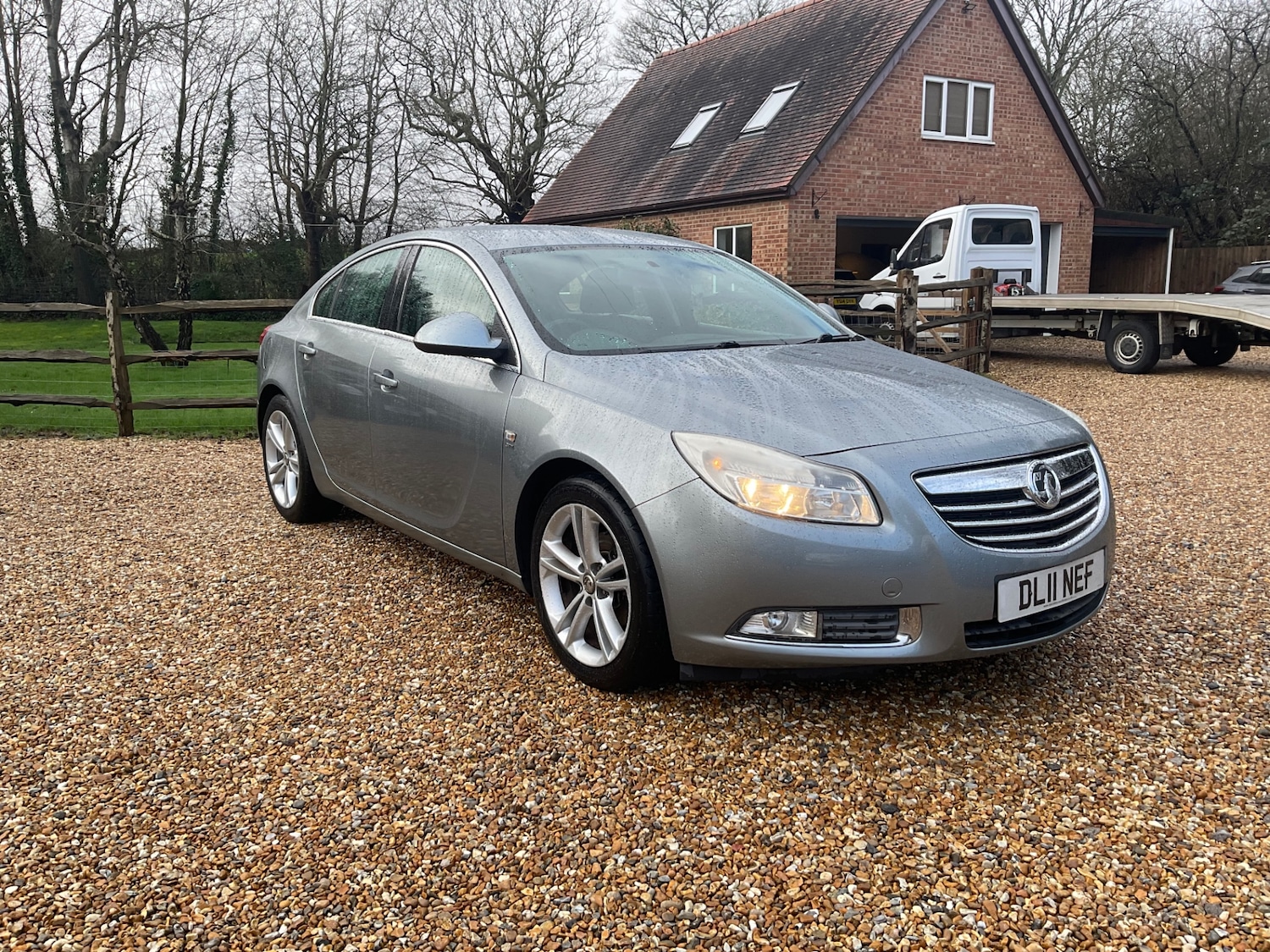 Used Vauxhall Insignia 2011 for sale - 77515392: Photo 3