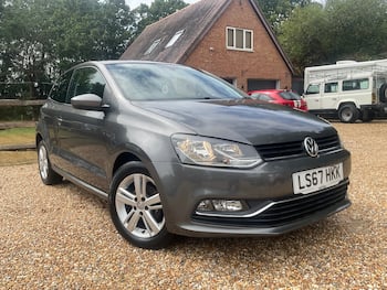 Used Volkswagen Polo 2017 for sale - 79673620: Photo
