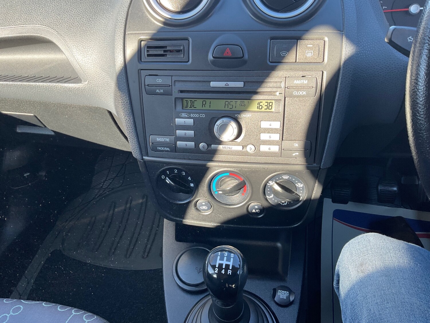 Used Ford Fiesta 2006 for sale - 77934471: Photo 19