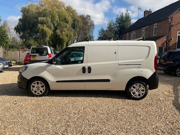 Used Fiat Doblo 2019 for sale - 76183138: Photo 9