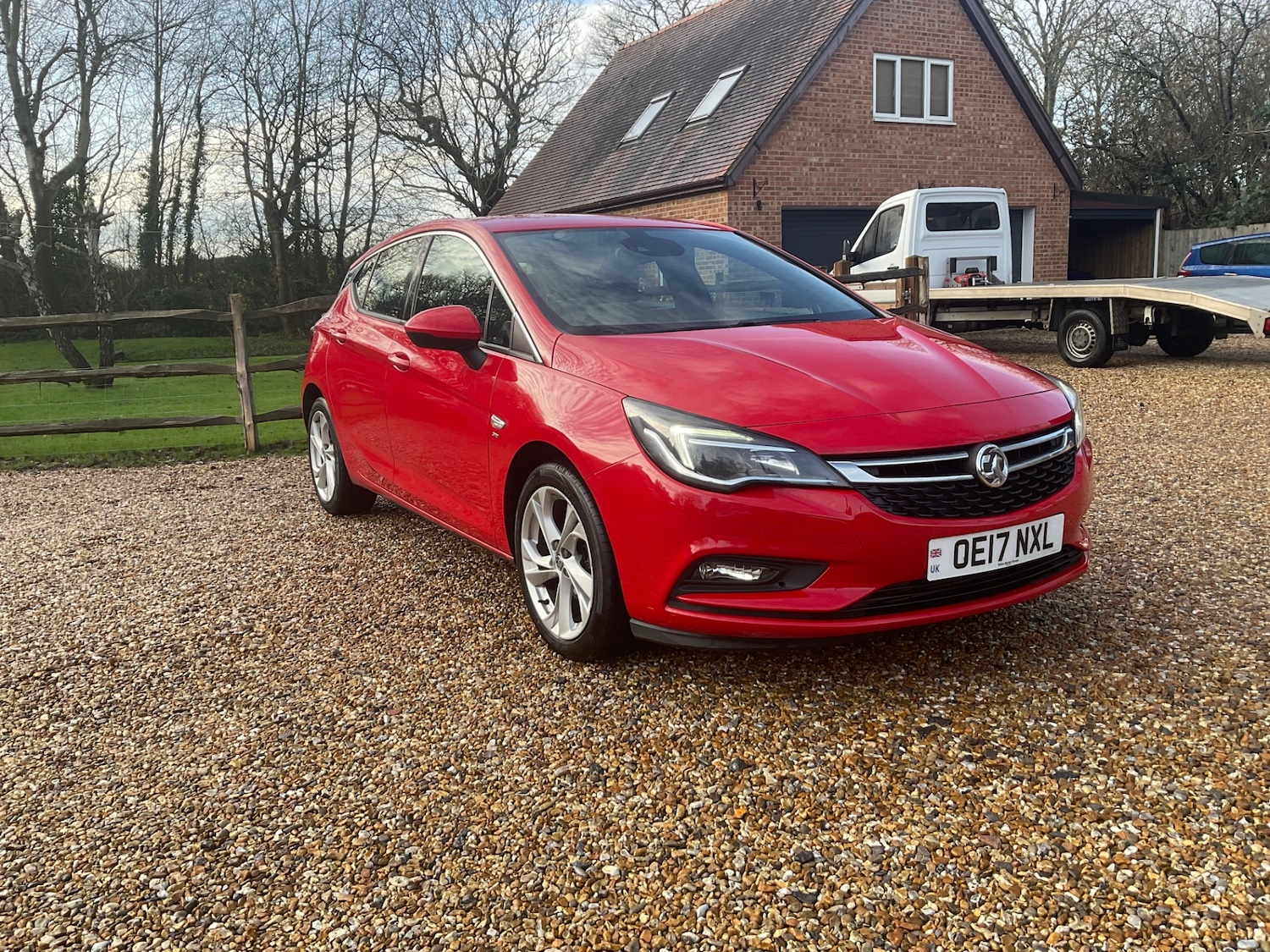 Used Vauxhall Astra 2017 for sale - 77124256: Photo 3