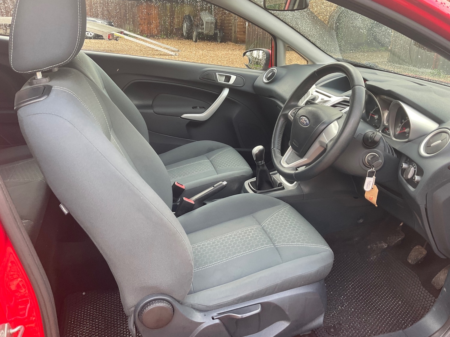 Used Ford Fiesta 2012 for sale - 77221063: Photo 14