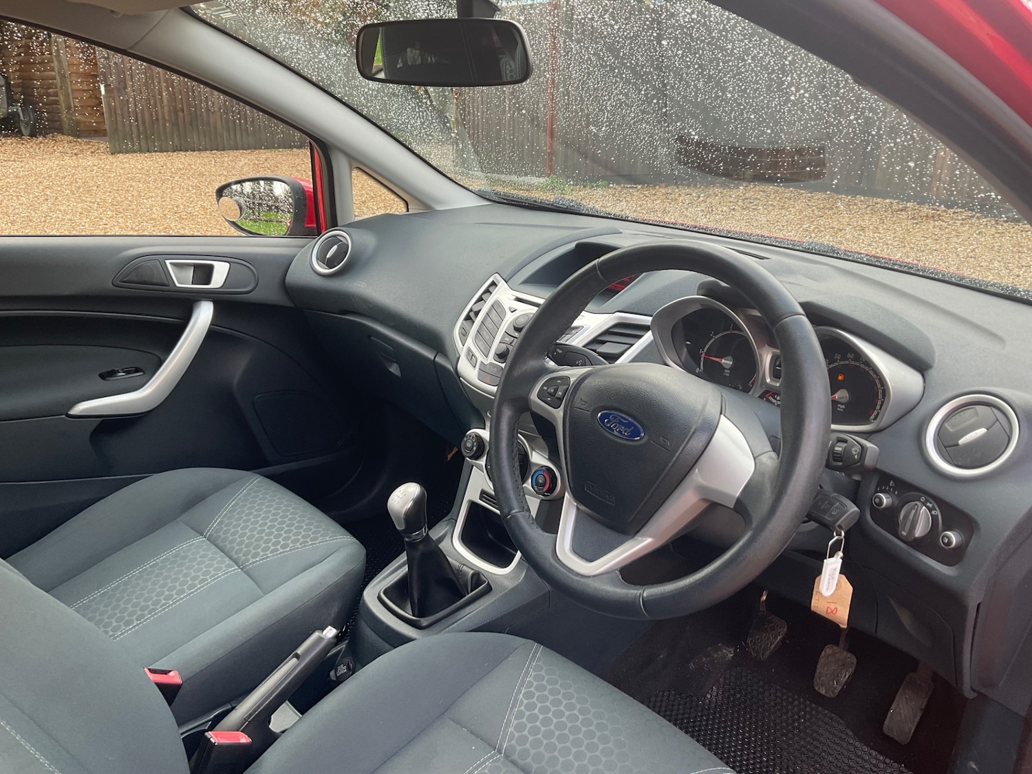 Used Ford Fiesta 2012 for sale - 77221063: Photo 15