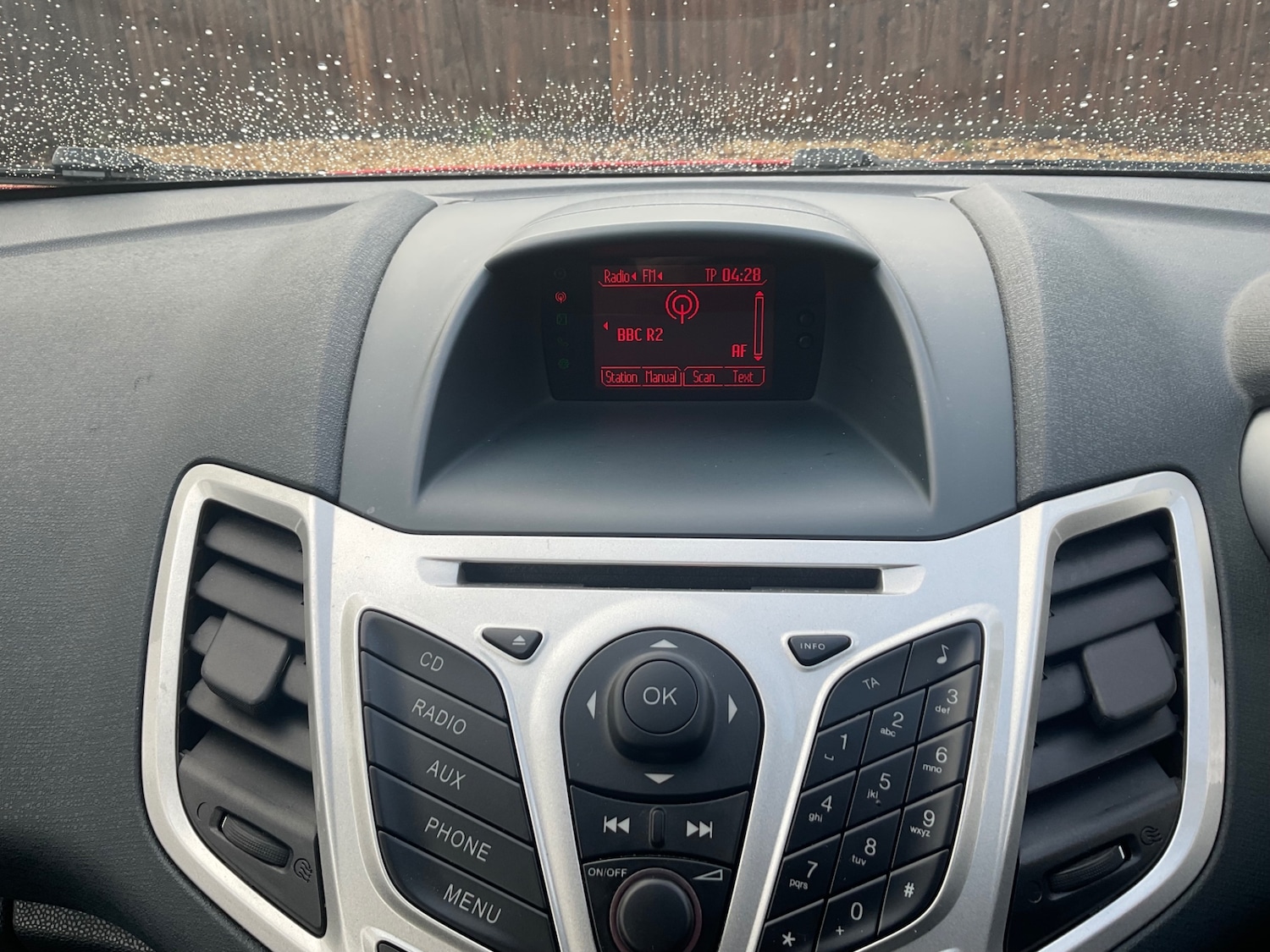 Used Ford Fiesta 2012 for sale - 77221063: Photo 19