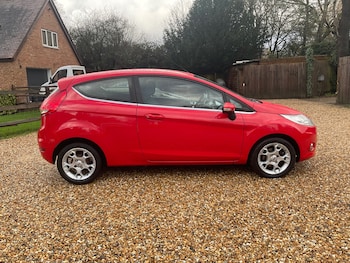 Used Ford Fiesta 2012 for sale - 77221063: Photo