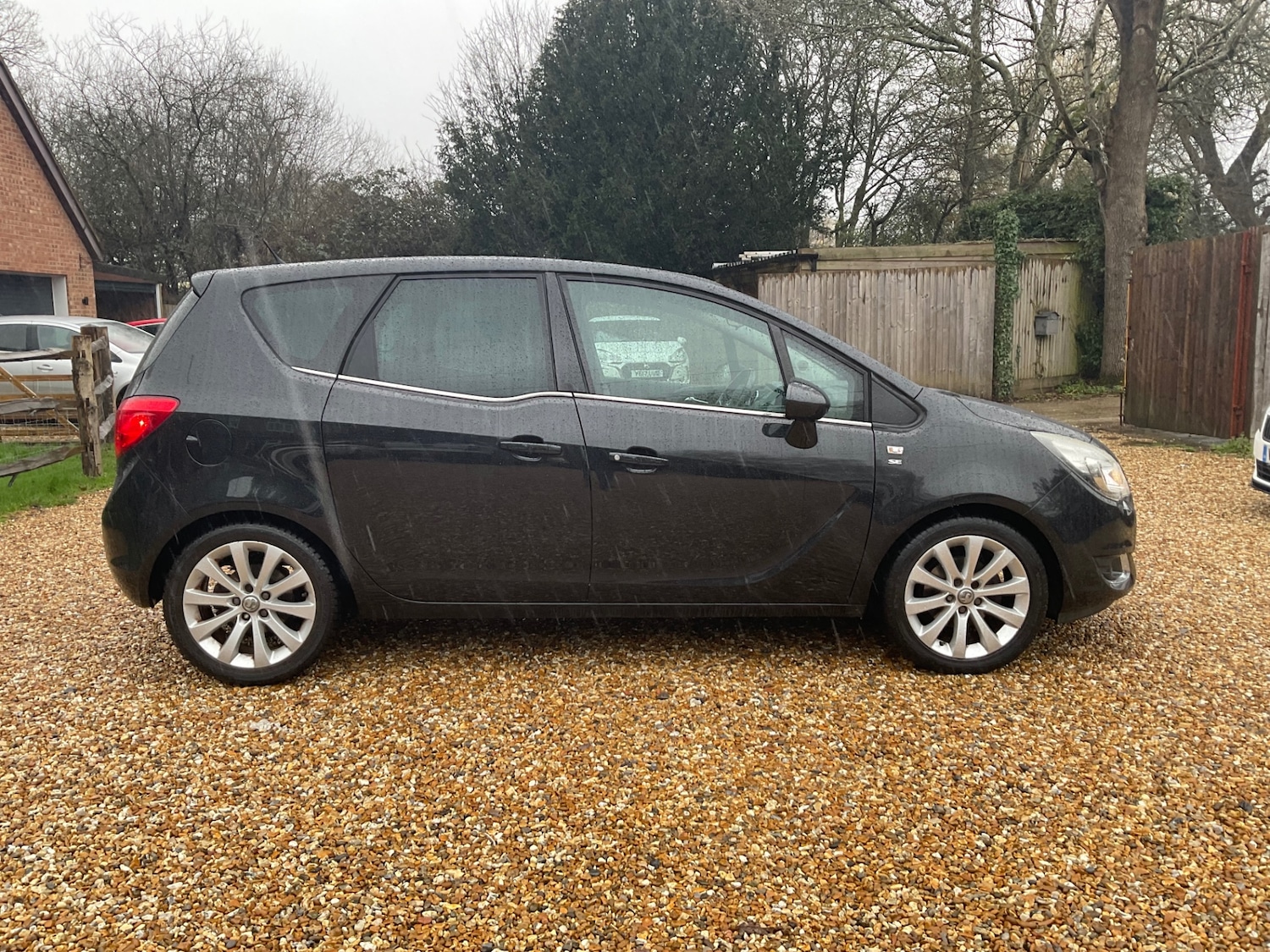 Used Vauxhall Meriva 2014 for sale - 77635447: Photo 4