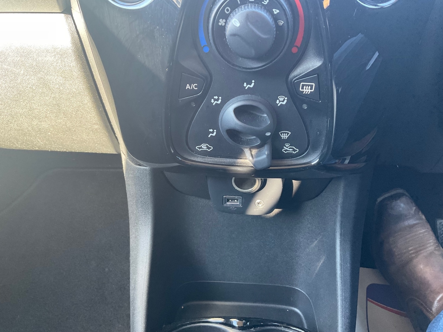 Used Citroen C1 2015 for sale - 77933944: Photo 21