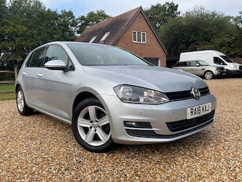 Used Volkswagen Golf 2016 for sale - 75723289: Photo