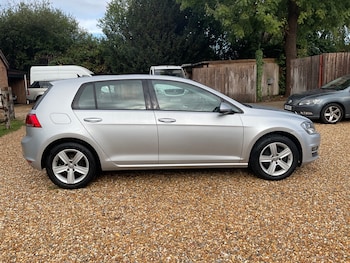 Used Volkswagen Golf 2016 for sale - 75723289: Photo