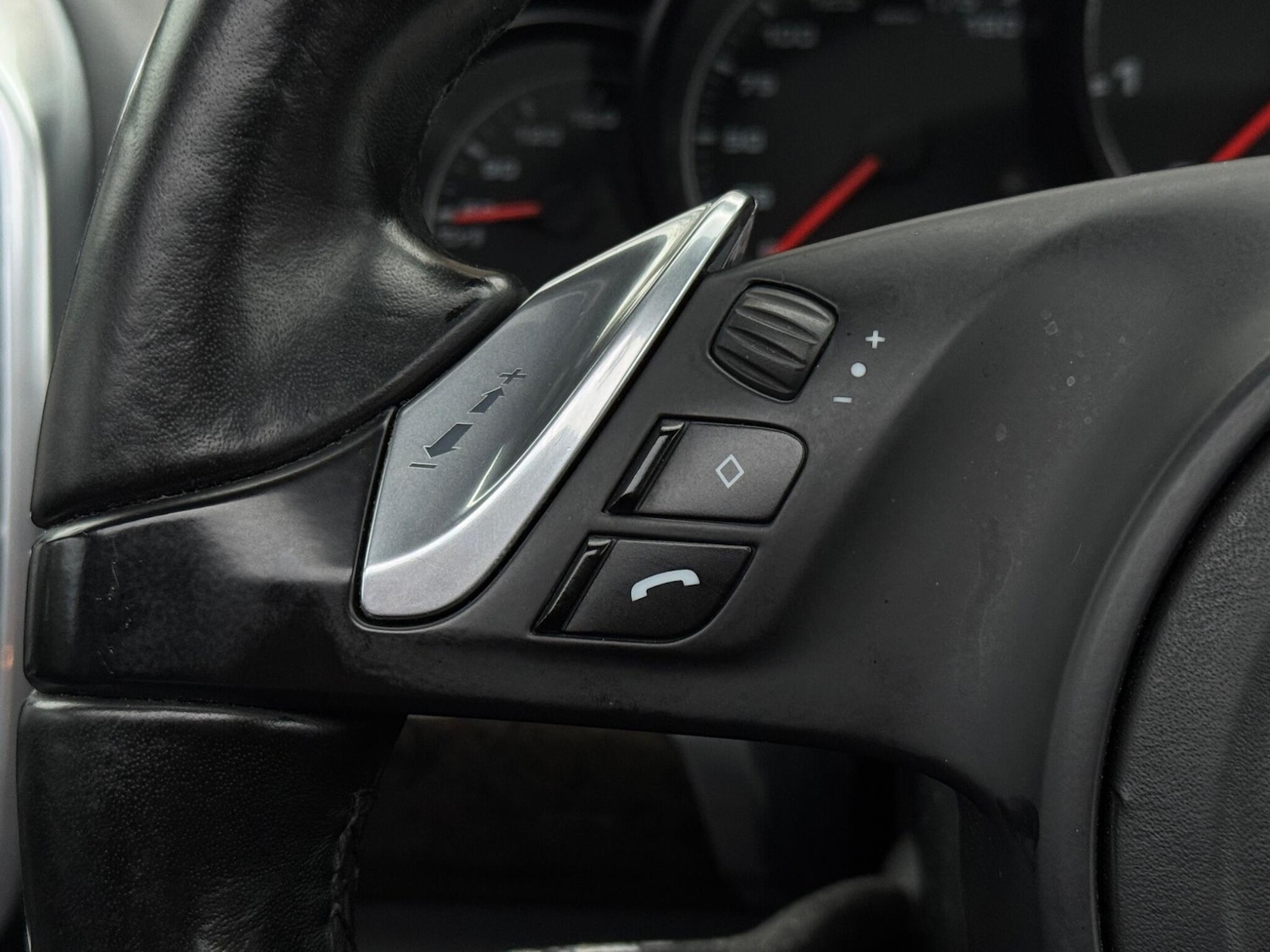 Used Porsche Cayenne 2010 for sale - 76714353: Photo 25