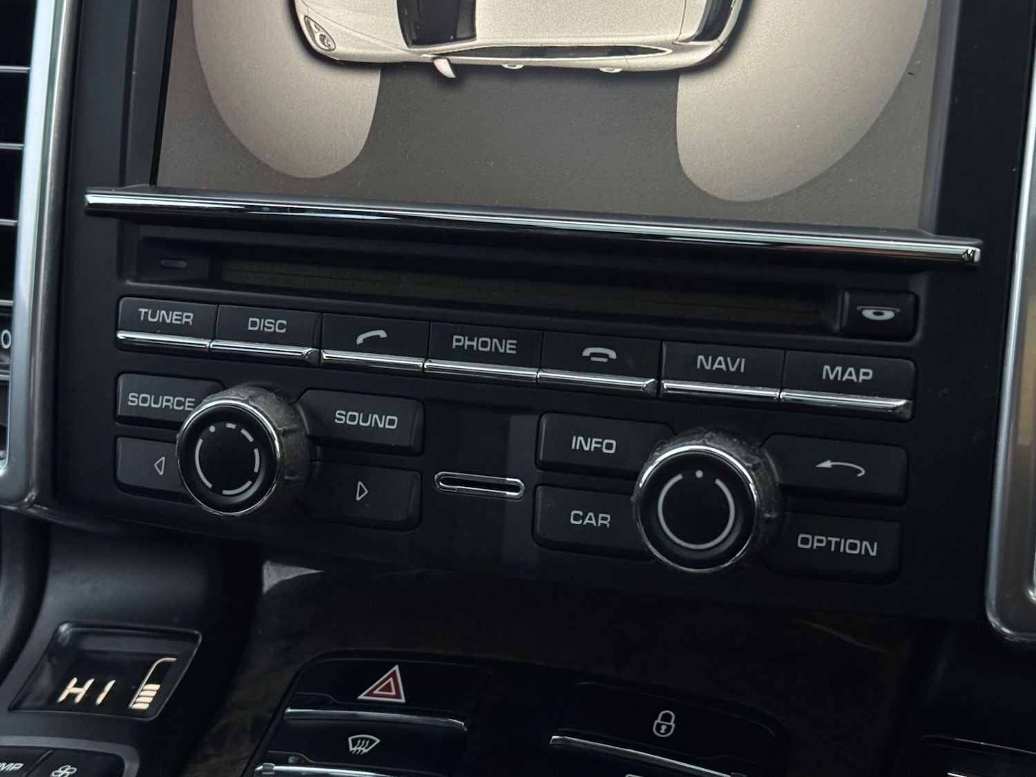 Used Porsche Cayenne 2010 for sale - 76714353: Photo 33