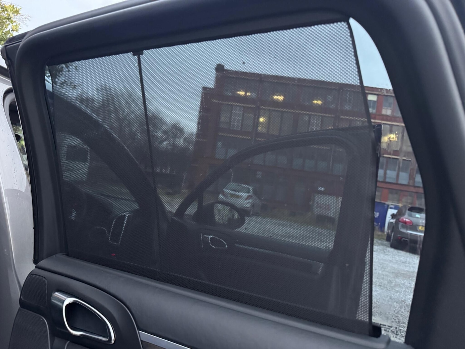 Used Porsche Cayenne 2010 for sale - 76714353: Photo 54