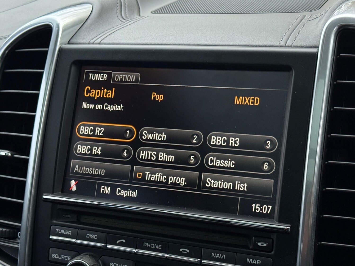 Used Porsche Cayenne 2010 for sale - 76714353: Photo 63