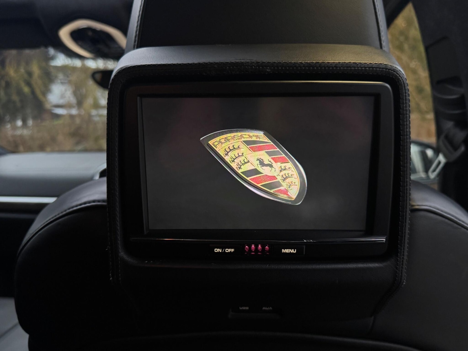 Used Porsche Cayenne 2010 for sale - 76714353: Photo 69